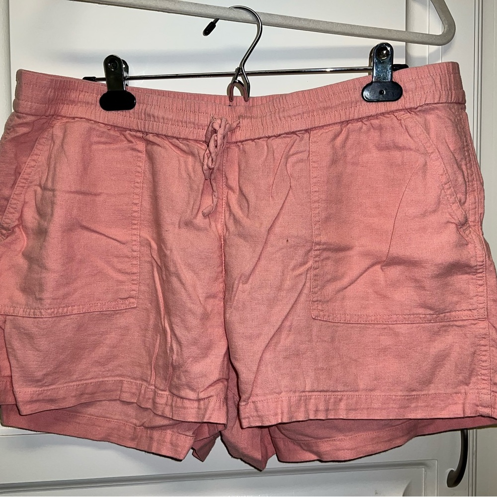 J. Crew Large Pink High Waist Shorts with Relaxed Style